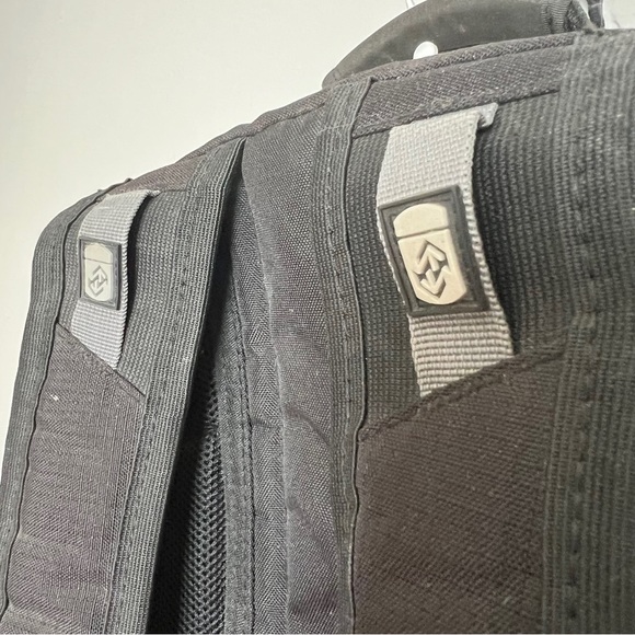 SWISSGEAR ScanSmart Laptop Backpack Black - Picture 11 of 17